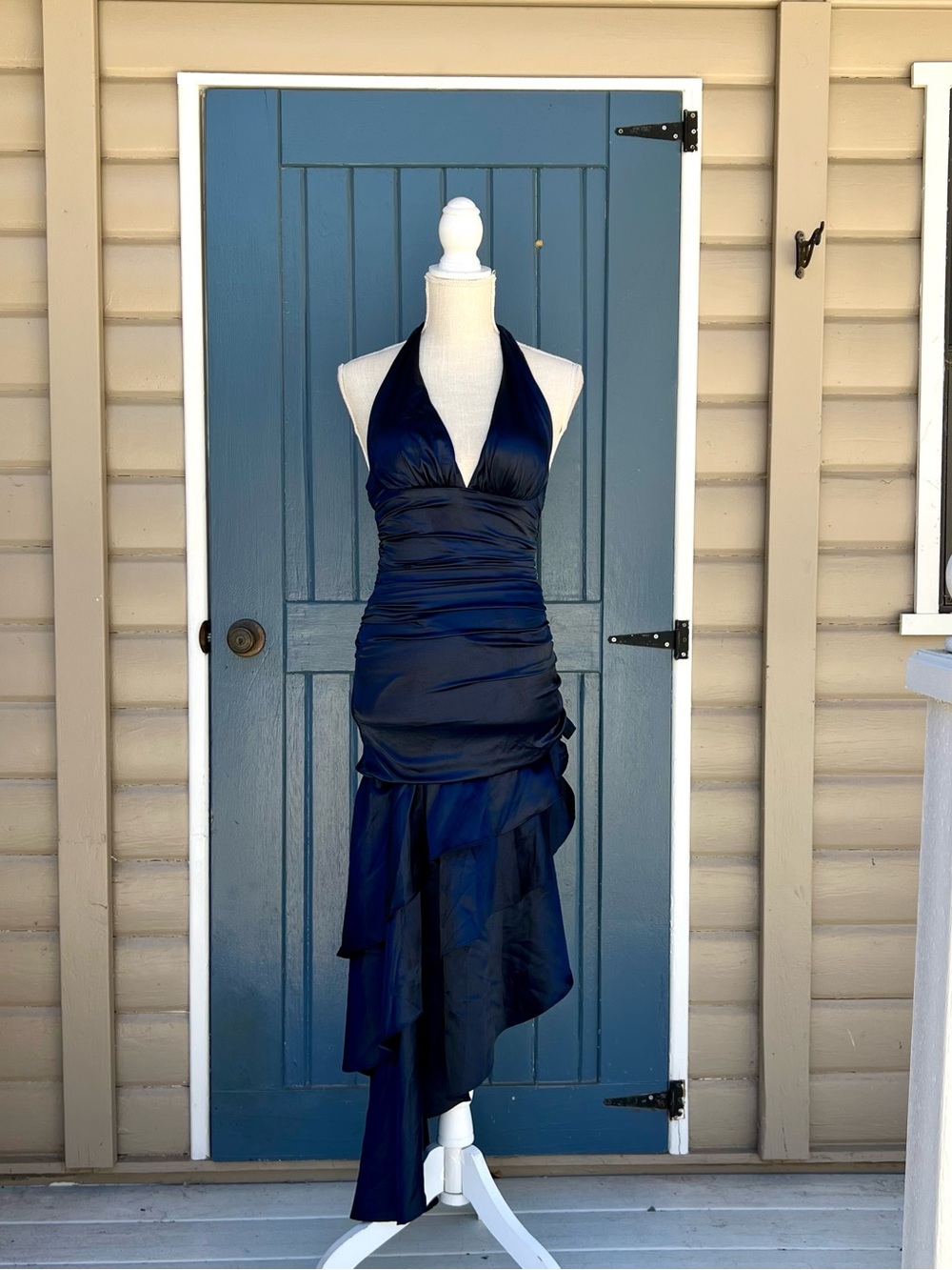 Vintage Y2K Morgan & Co. Satin Halter Asymmetric Jellyfish Ruffle Prom Dress XS